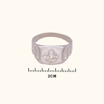 Sleek Men's Silver Ring